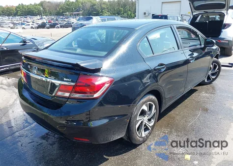 2015 Honda Civic Lx z USA, uszkodzony, nr VIN 19XFB2E53FE071469